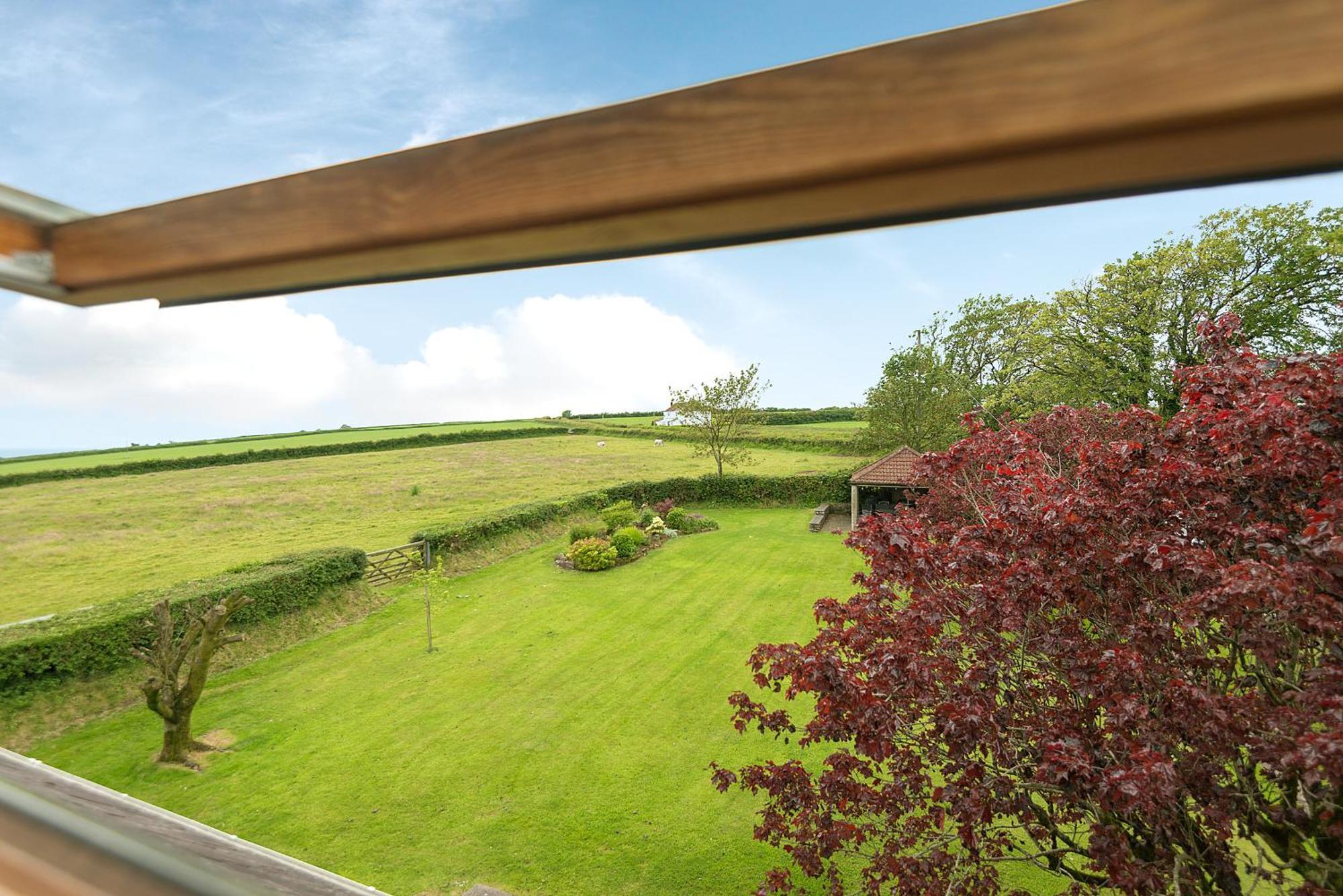 Kidwelly Farmhouse B&B Exterior photo